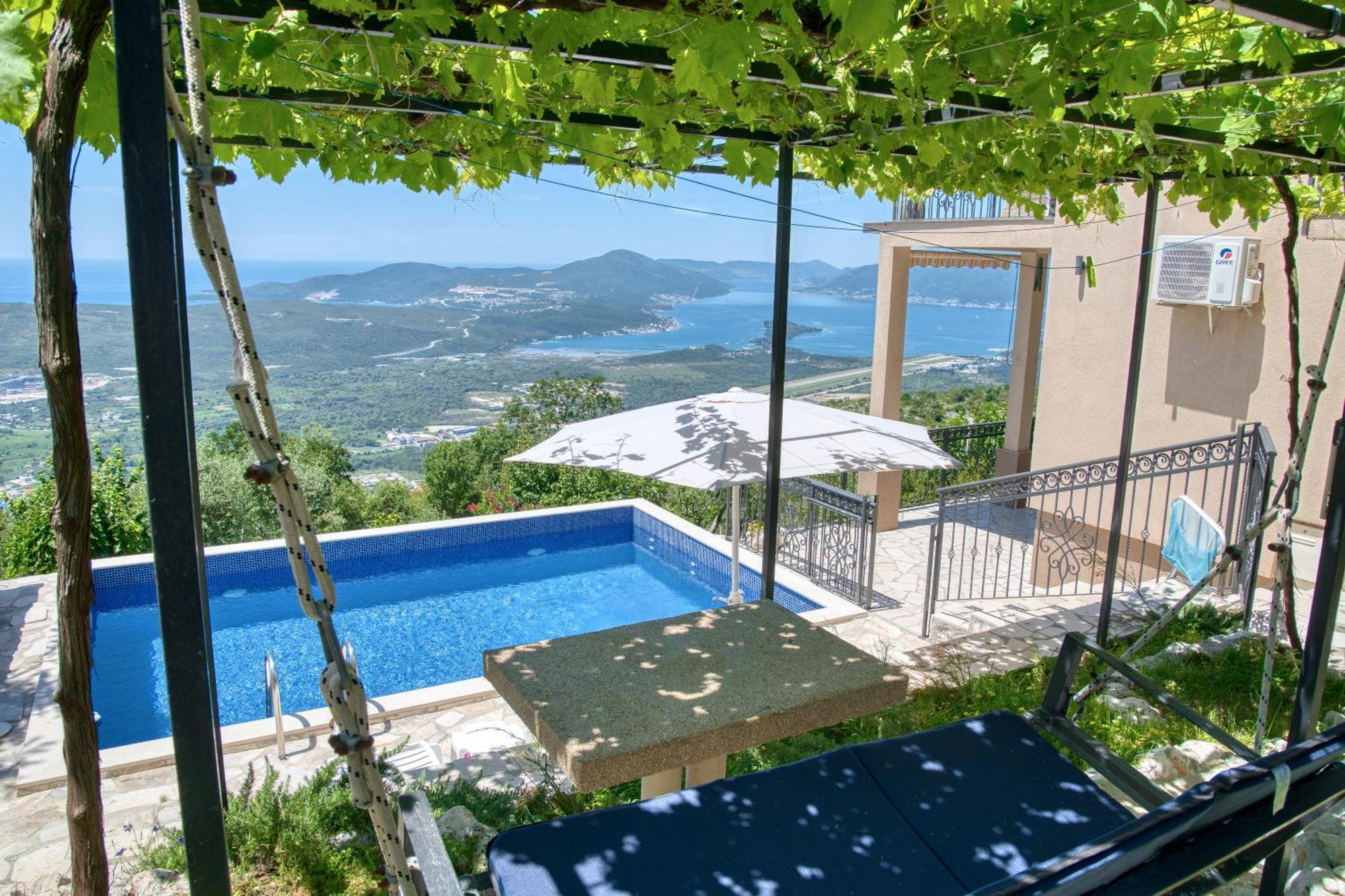 Apartment Paradise Kotor Exterior photo