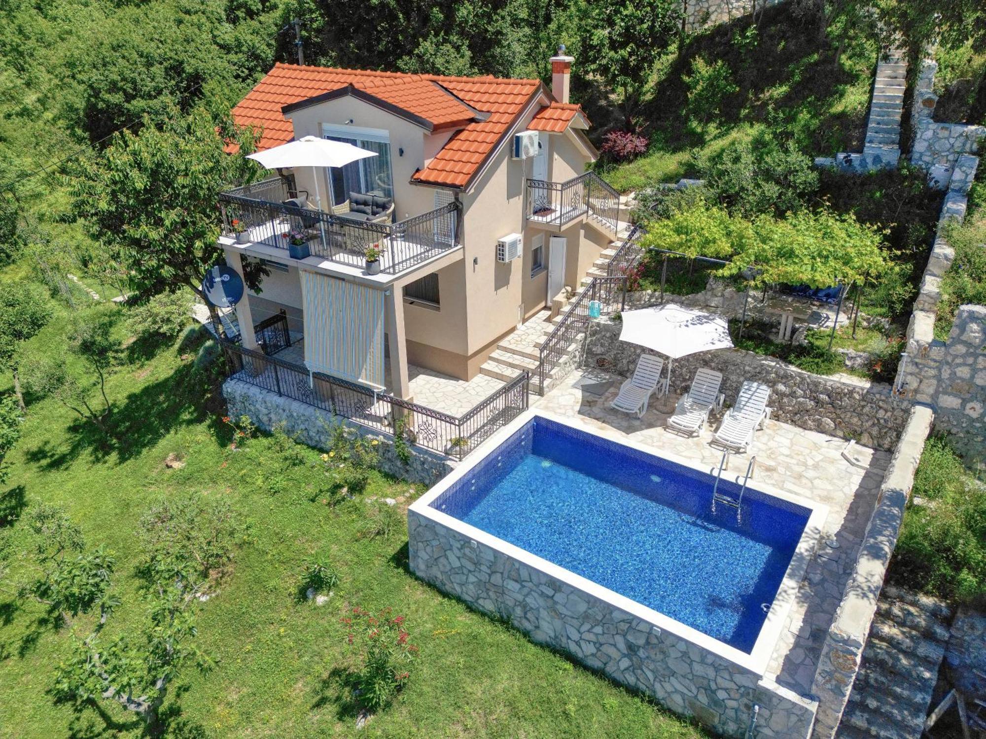 Apartment Paradise Kotor Exterior photo